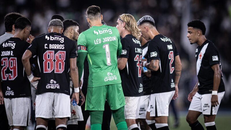 Com pressa para definir treinador, Vasco encara briga direta contra o Z-4 após semana conturbada