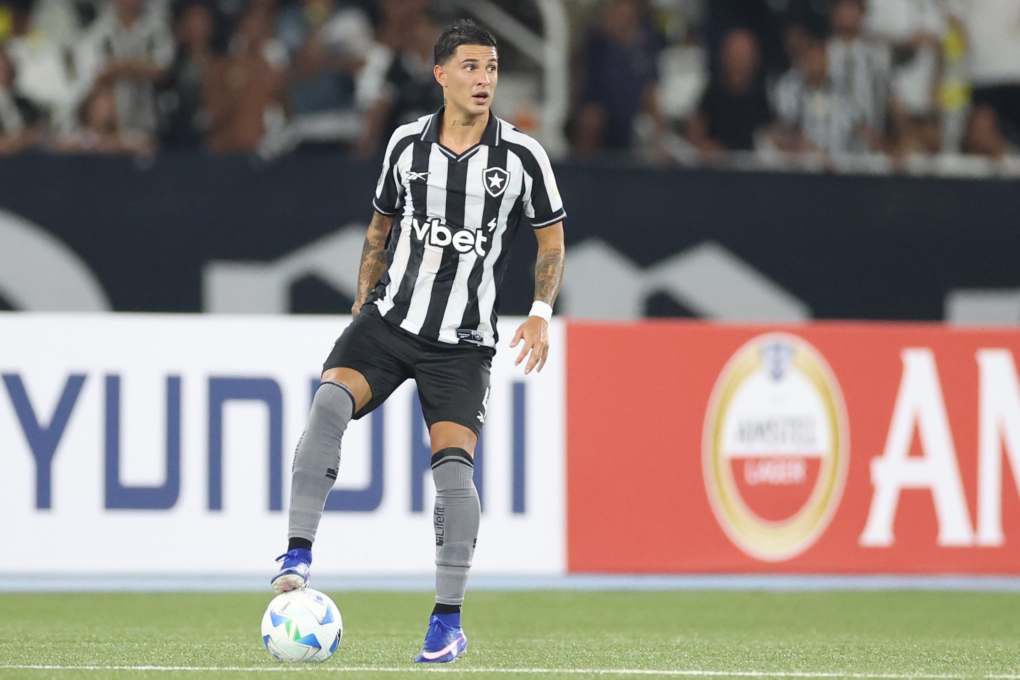 Lacunas no elenco? Entenda cenário do grupo do Botafogo na reta final da janela de transferências