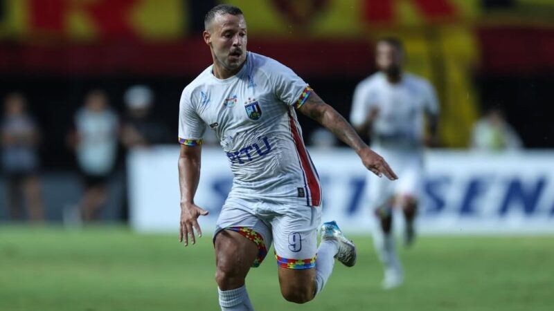 Meia Gabriel Pires é contratado pelo Central