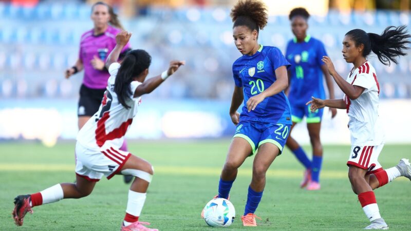 Autora de gol pela Seleção sub-20, Adrielly renova com o Fluminense até 2029