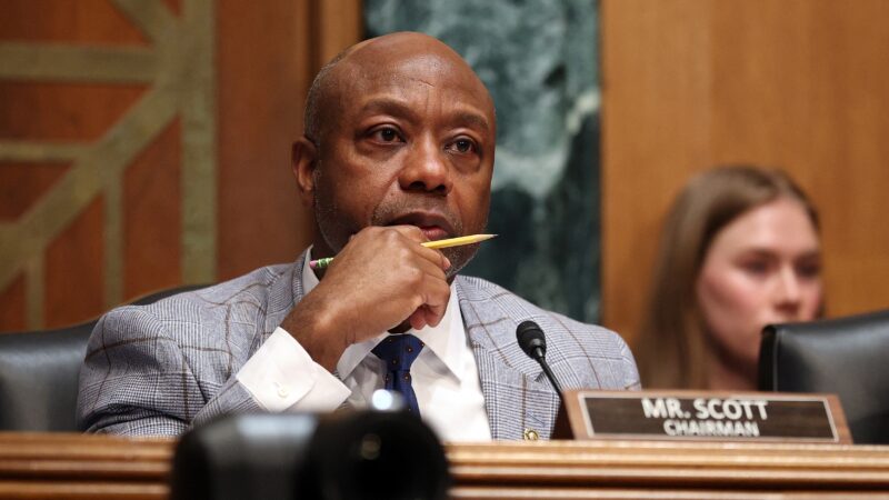 Único senador republicano negro diz que vídeo de Trump que mostra casal Obama como macacos ‘é a coisa mais racista que vi sair da Casa Branca’