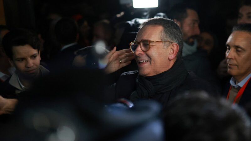 António José Seguro faz seu 1º discurso como presidente eleito de Portugal