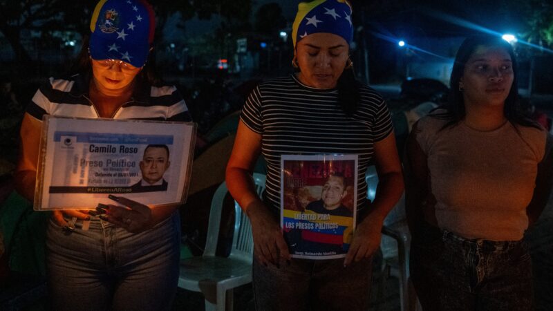 Mais de 200 presos políticos fazem greve de fome na Venezuela contra exclusões na anistia