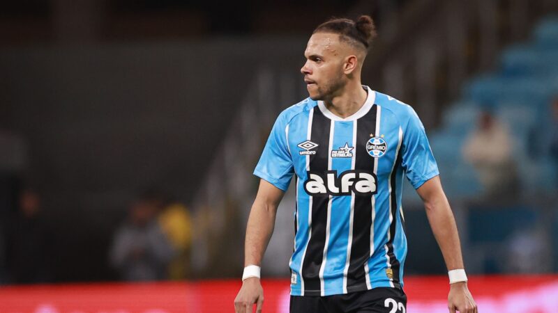 Braithwaite é novidade em reapresentação do Grêmio; veja a situação do jogador