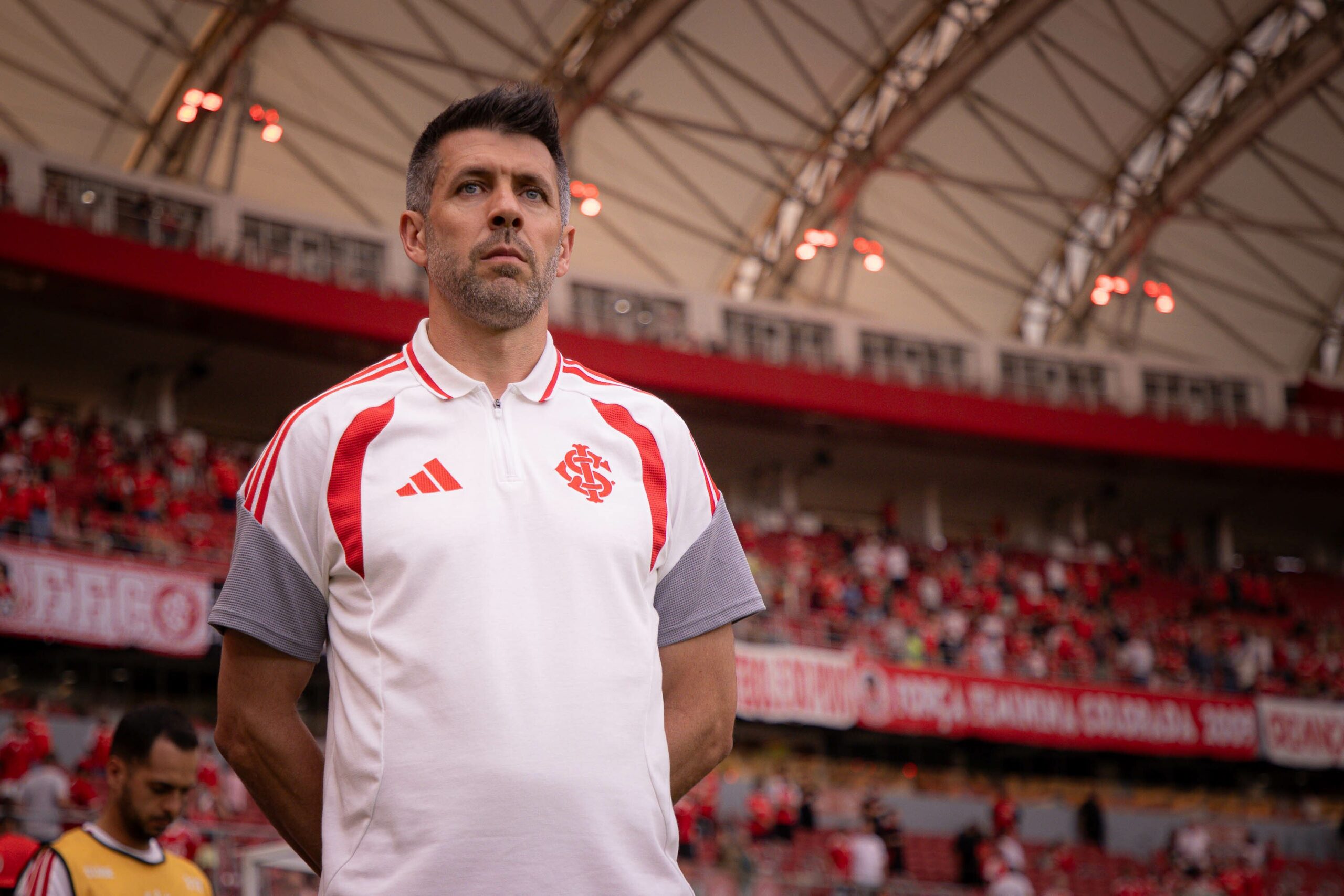 Pezzolano adapta plano do Inter no Gauchão e pode testar Borré e Alerrandro juntos