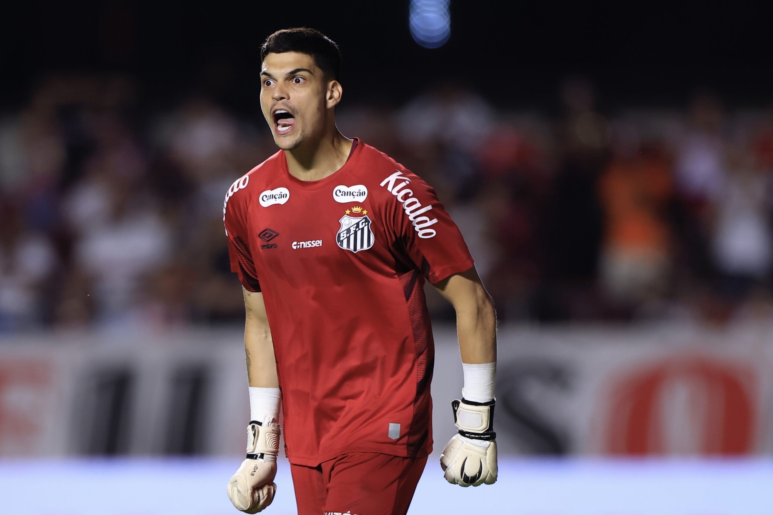 Gabriel Brazão confirma proposta do Besiktas e diz: “Deixo para a diretoria do Santos decidir”