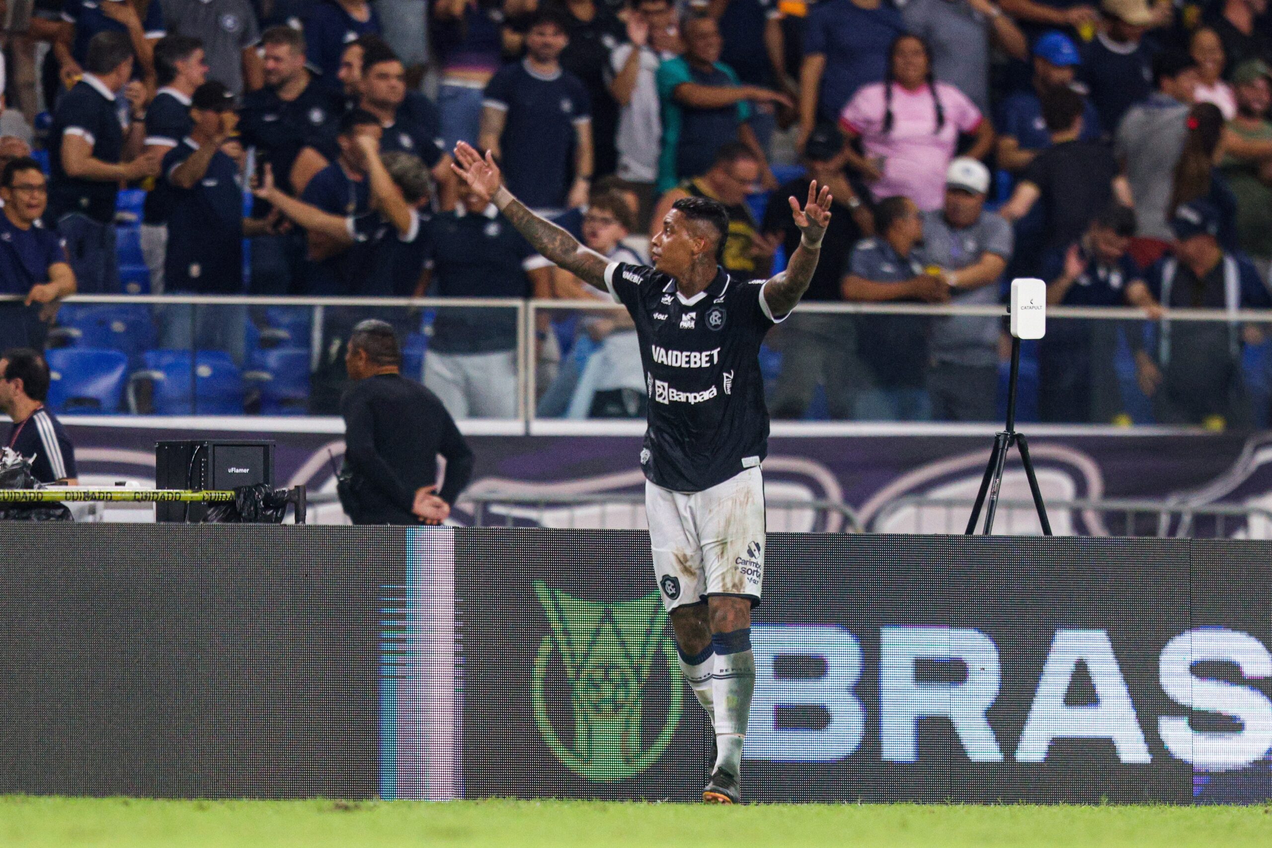 Em alta no Remo, Alef Manga projeta semifinal difícil contra o Cametá