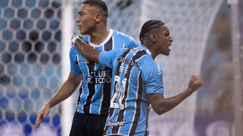 Atuações do Grêmio: Carlos Vinicius e Amuzu lideram vitória sobre o Botafogo; dê suas notas