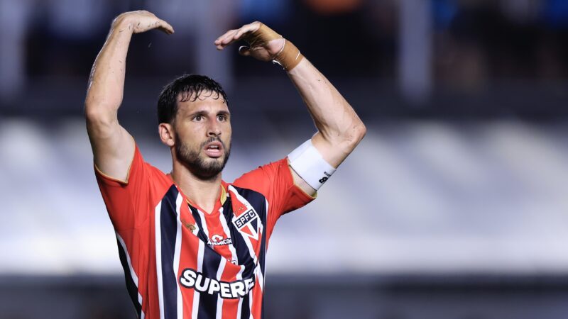 Calleri salva o São Paulo em clássico, mas admite que não está 100% fisicamente: “Preciso evoluir”
