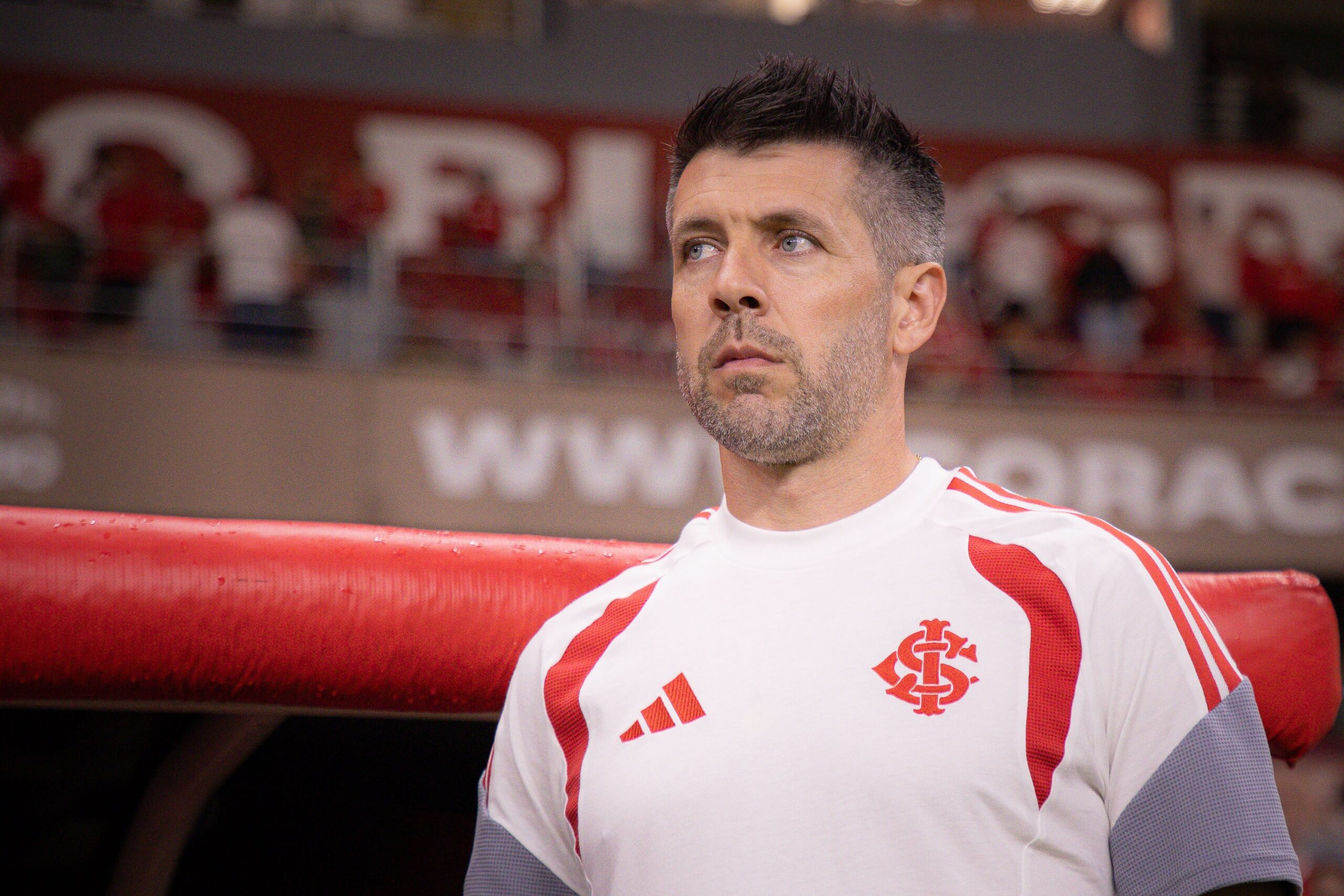 Análise: Inter liga sinal de alerta no Brasileiro, mas mostra evolução em campo