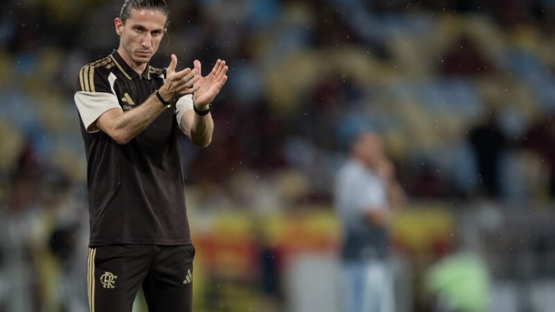 Filipe Luís festeja vitória do Flamengo e comenta vaias da torcida: “Quero reverter essa situação”