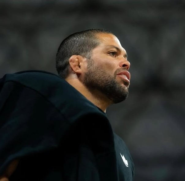 André Galvão, lenda do jiu-jitsu, é acusado de assédio sexual por aluna de 18 anos