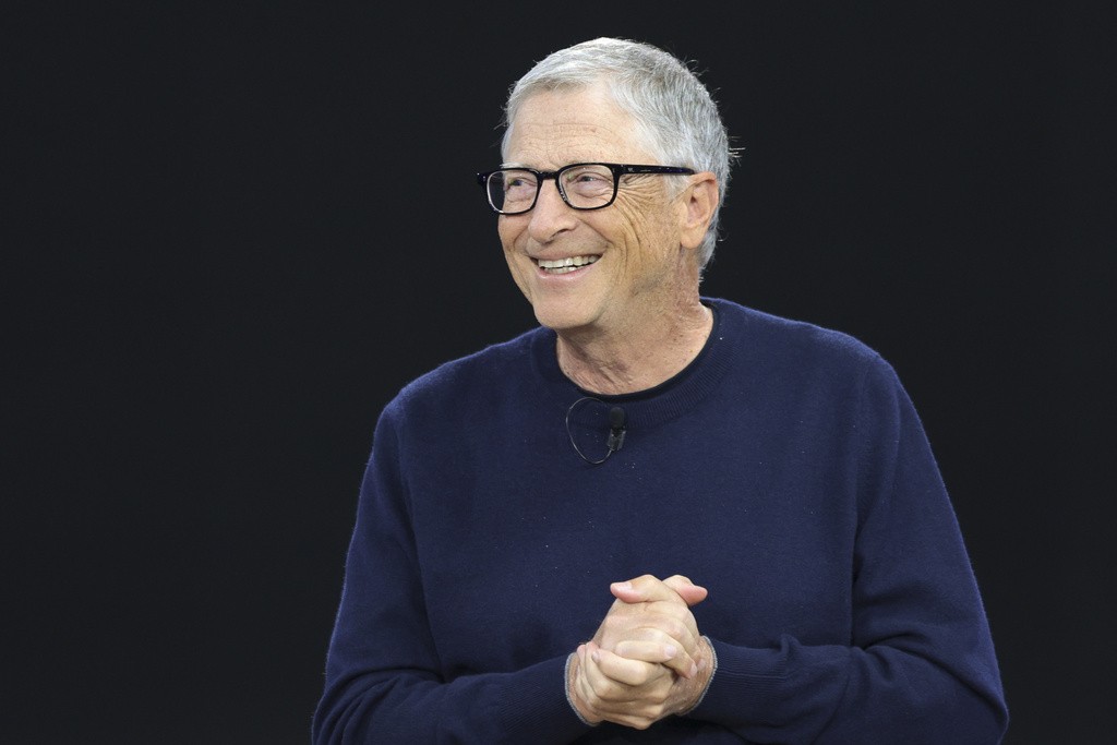 ‘Me arrependo de cada minuto que passei com ele’: Bill Gates pede desculpa por relação com Jeffrey Epstein