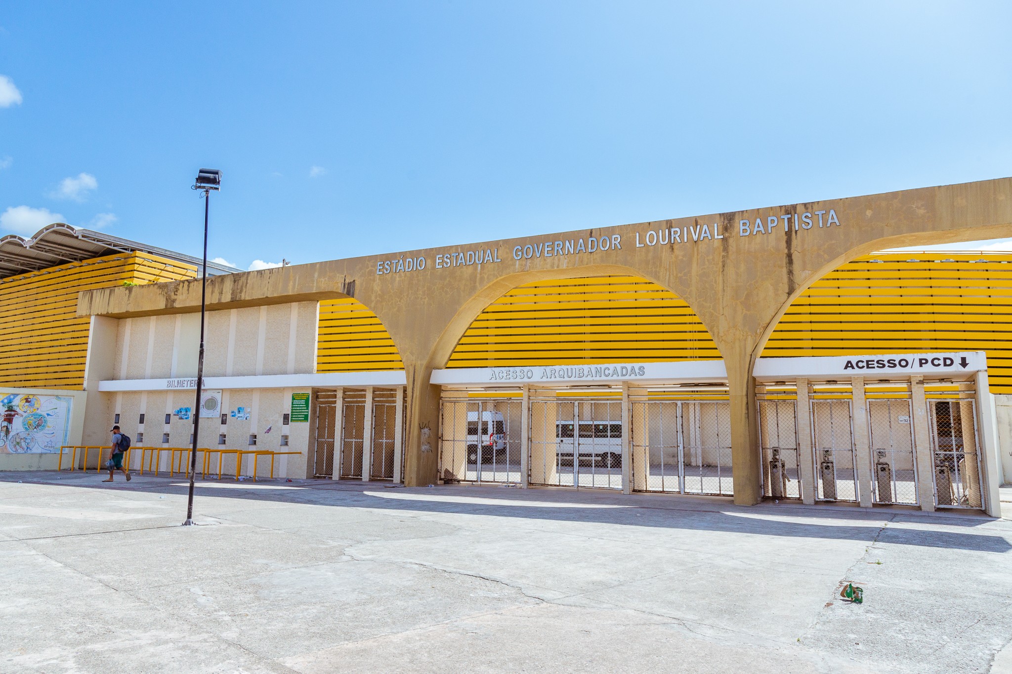 Arena Batistão receberá esculturas em homenagem a Lourival Baptista e Pelé