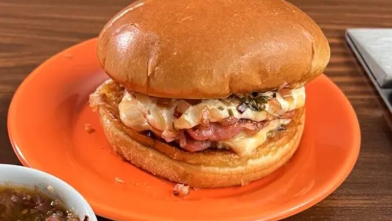 Futebol com os amigos? Confira receita de lanche rápido com toscana