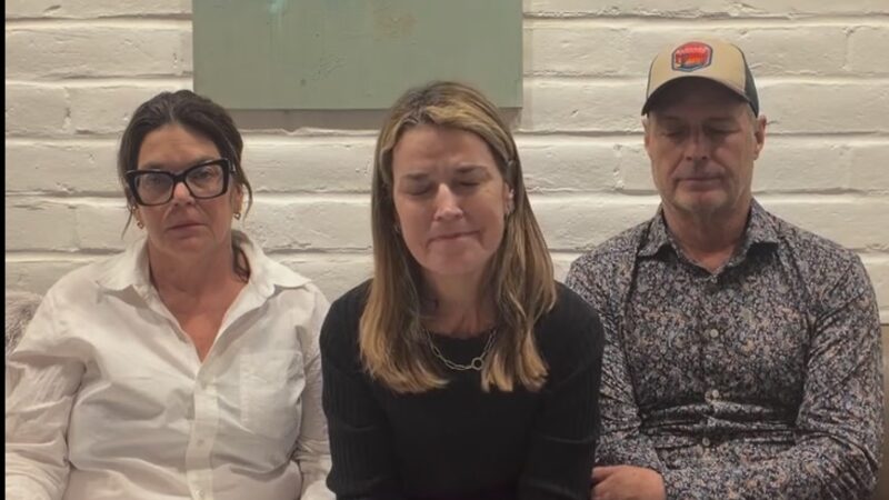 Apresentadora do ‘Today Show’, Savannah Guthrie revela pedido de resgate por sua mãe e solicita prova de vida aos sequestradores