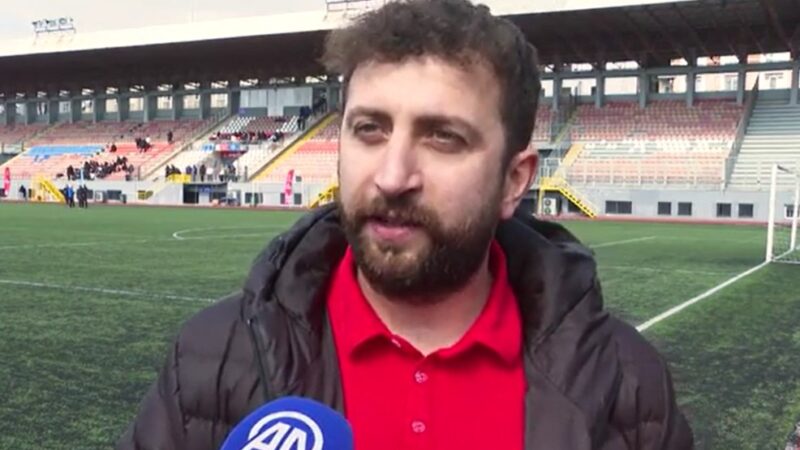 Jogador turco diz que passou a ser tratado como herói após salvar gaivota: ‘Fiquei surpreso’