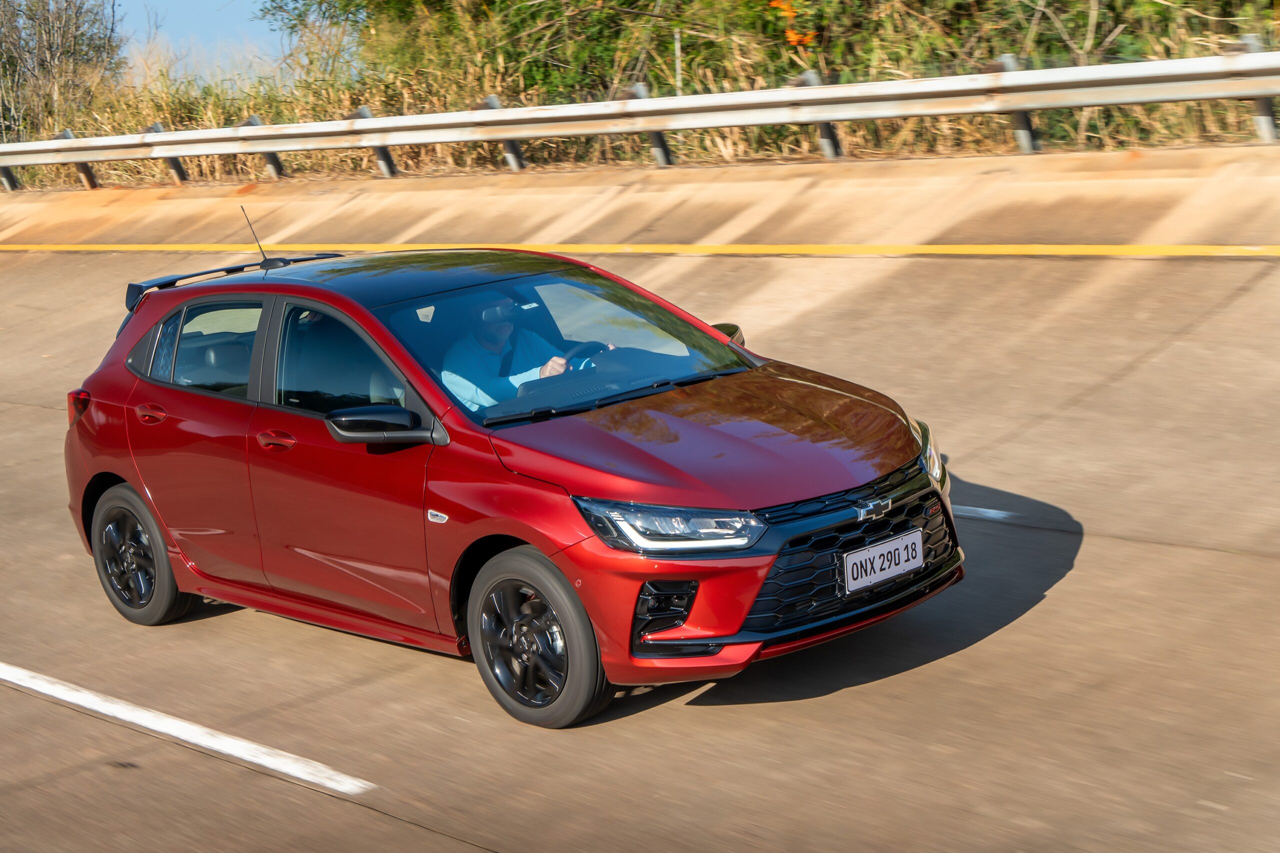 Chevrolet convoca recall do Onix e Onix Plus por falha no airbag; veja se seu carro está na lista