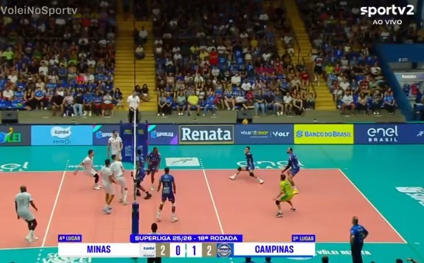 Jogão entre Campinas e Minas pela Superliga tem defesa incrível com os pés; veja vídeo