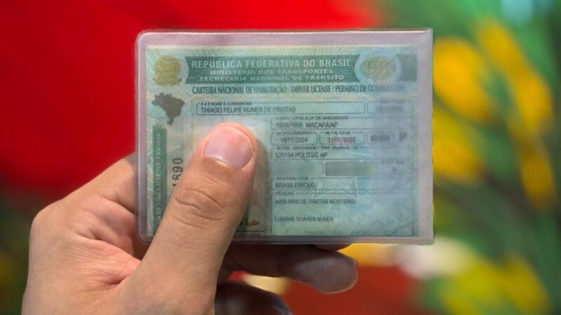 Nova CNH: mais de 10 mil brasileiros já tiraram a primeira habilitação pelo app em 2026