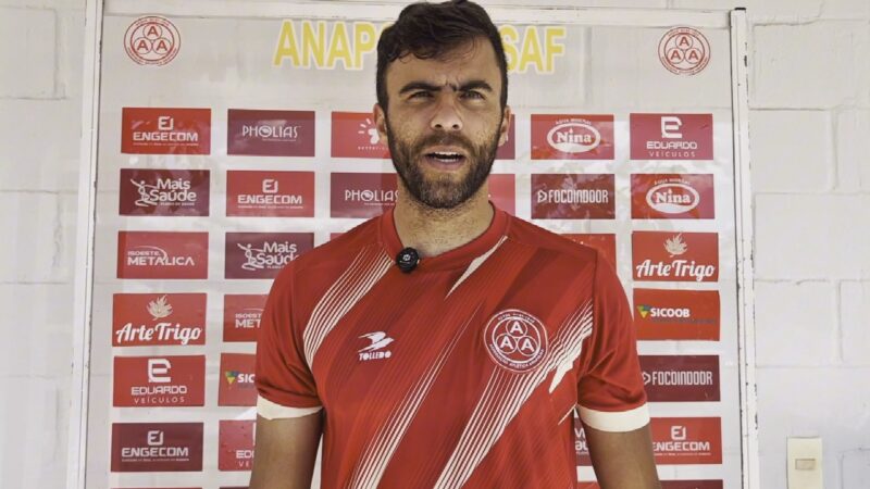 Donato destaca trabalho da Anapolina em retorno à semifinal do Goianão