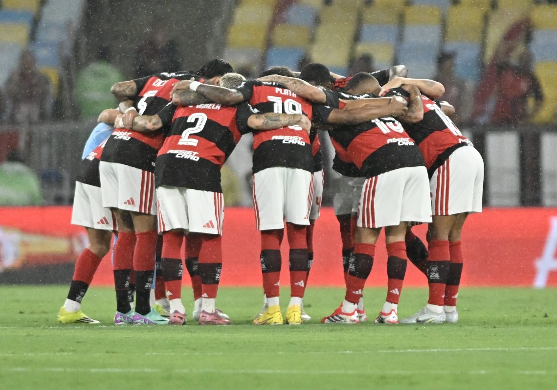 Atuações do Flamengo: Rossi, Paquetá e Ayrton Lucas são os piores em vice na Recopa; dê suas notas
