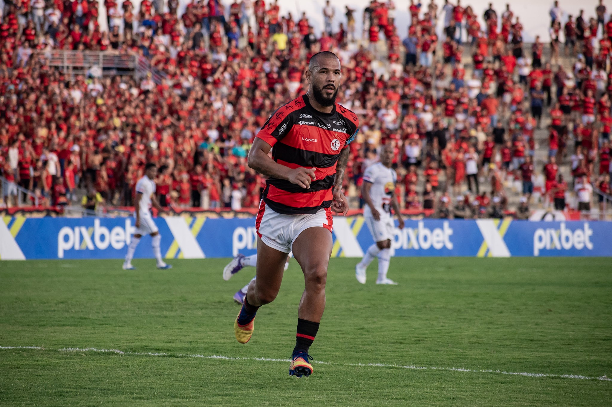 Hélio Paraíba sofre lesão de LCA e menisco e está fora do Paraibano; Campinense monitora o mercado