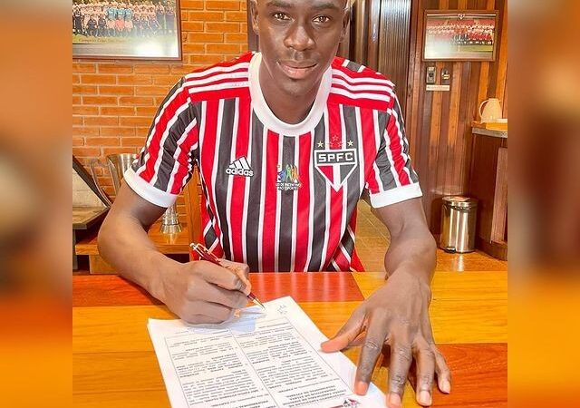 Senegalês que jogou na base do São Paulo encaminha acerto com time da divisão de acesso em Minas