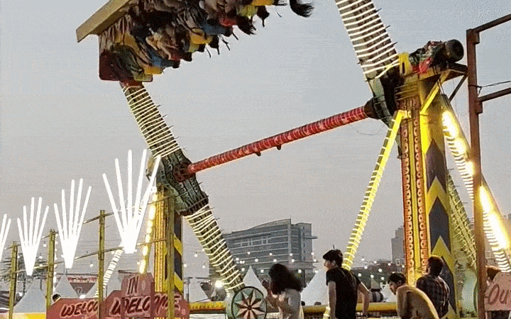 VÍDEO: Brinquedo quebra em parque de diversões na Índia e deixa 1 morto e vários feridos