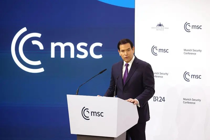 Pressão de Trump e aumento da militarização provocam divisões na Europa