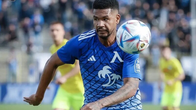 Juventude anuncia o atacante Fábio Lima