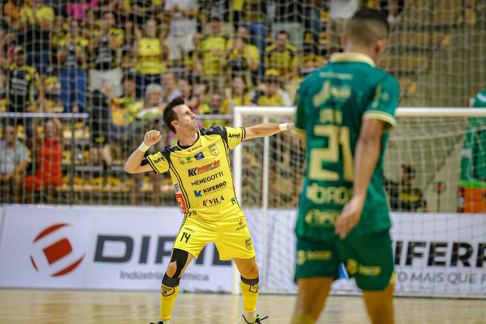 Jaraguá bate o Atético-PI na prorrogação e é o primeiro supercampeão do Brasil