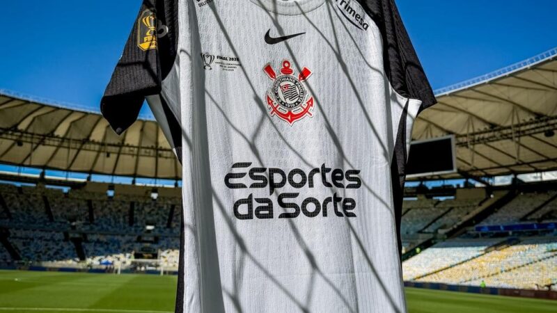 Entenda por que o Corinthians pode não usar o patch de campeão da Copa do Brasil na camisa