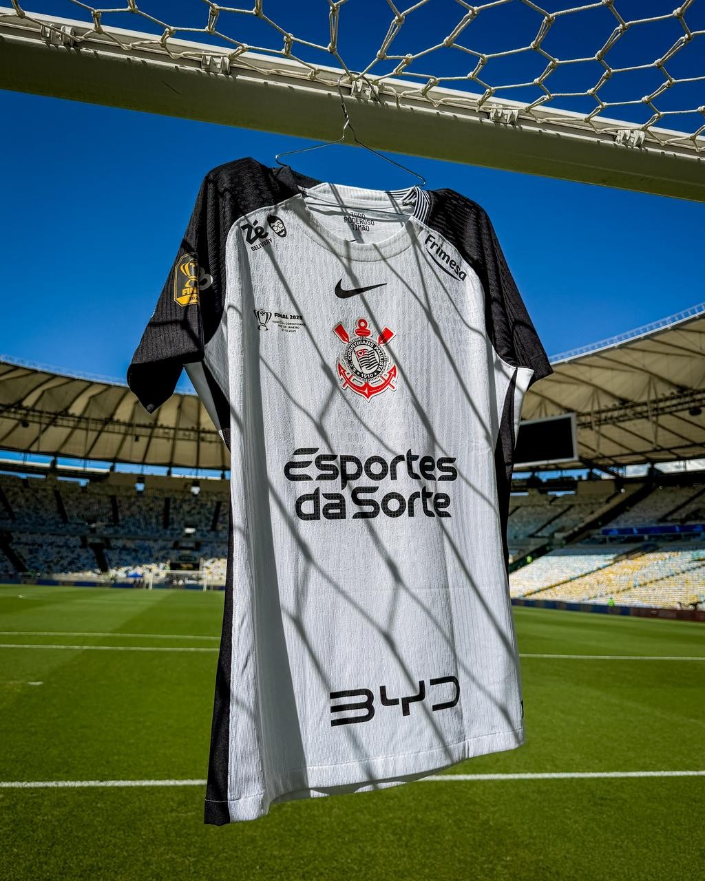 Entenda por que o Corinthians pode não usar o patch de campeão da Copa do Brasil na camisa