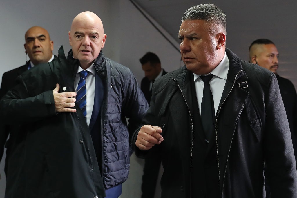 Presidente da AFA é proibido de sair da Argentina por suposta sonegação fiscal de R$ 100 milhões