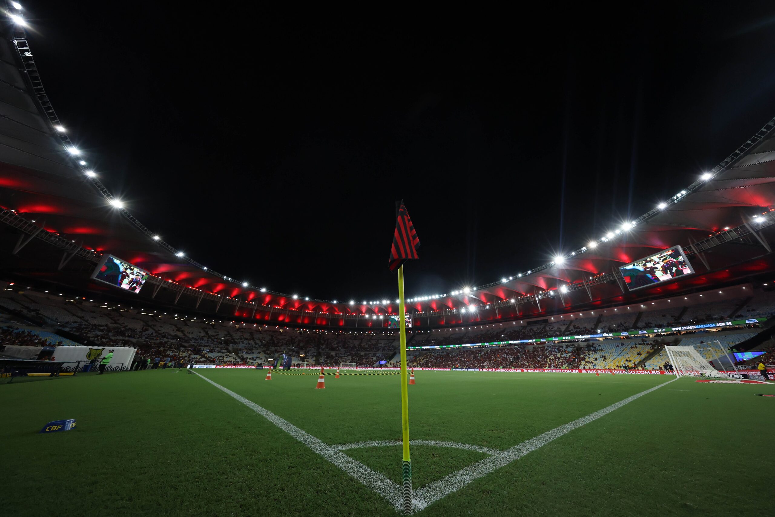Flamengo x Internacional: onde assistir ao vivo, horário e escalações
