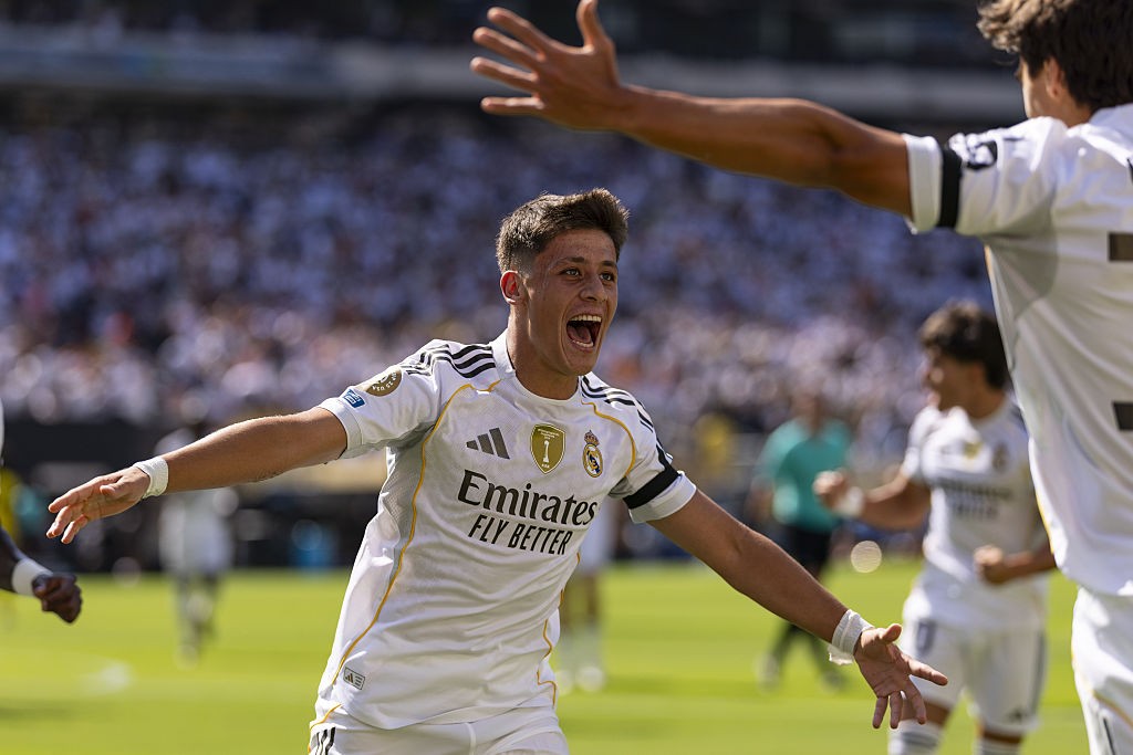 Técnico turco diz que Arda Güler está sofrendo bullying no Real Madrid: “Sofre assédio moral”