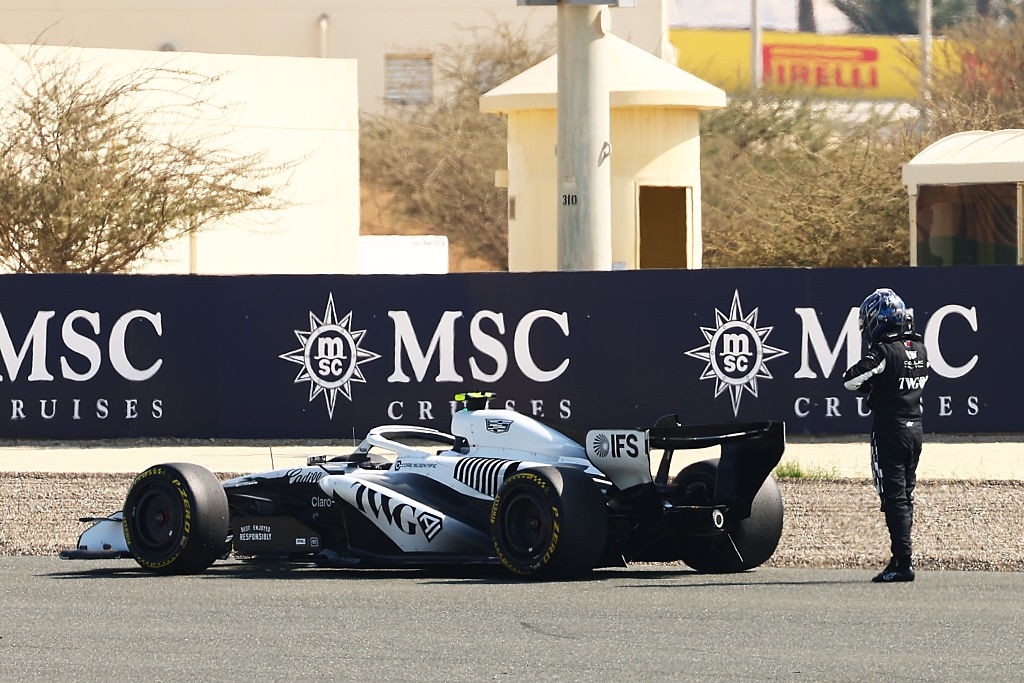 Aston Martin e Cadillac terminam primeiros testes da F1 2026 em alerta