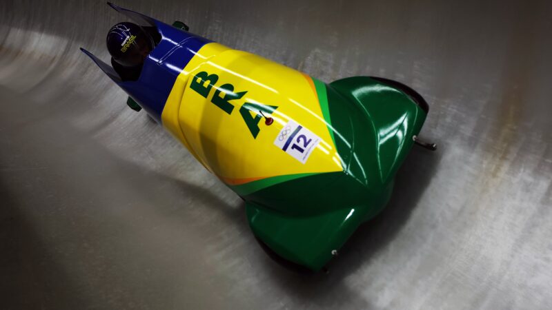Brasil estreia no bobsled 2-homens e fecha primeiro dia na 24ª posição das Olimpíadas de Inverno