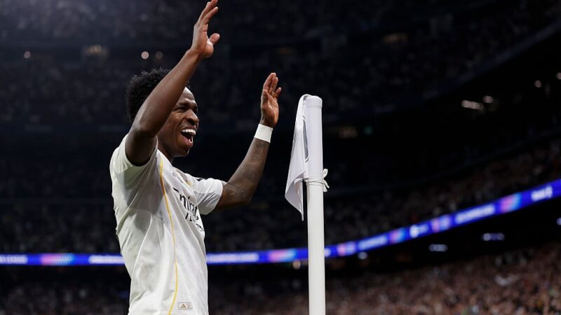 Vinicius Junior marca pelo quinto jogo seguido e iguala melhor sequência pelo Real Madrid