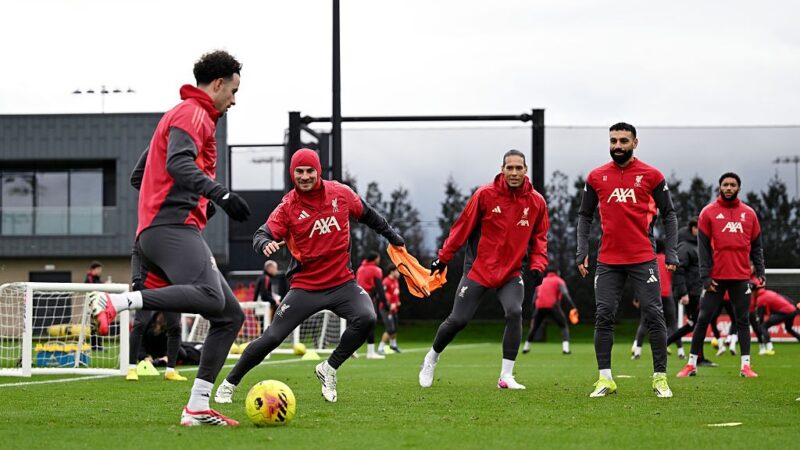 Liverpool x West Ham pela Premier League: onde assistir ao vivo e horário