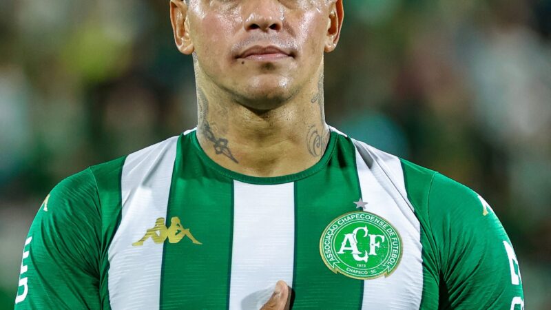 Giovanni Augusto renova com a Chapecoense até 2027 e afirma: “Eu evolui aqui”