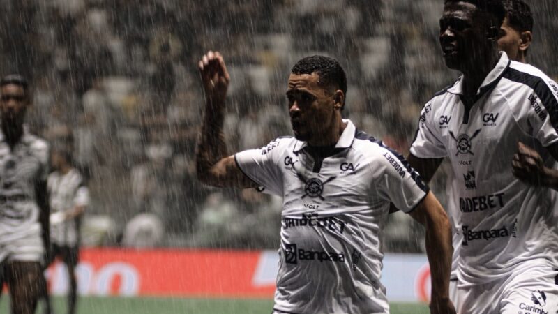 Déja-vu? Semelhança de gols de Pikachu contra Atlético-MG chama atenção; VEJA