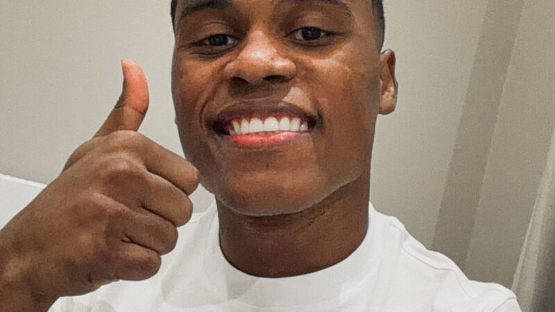 Palmeiras inscreve Jhon Arias no Paulistão; veja quando o reforço pode estrear