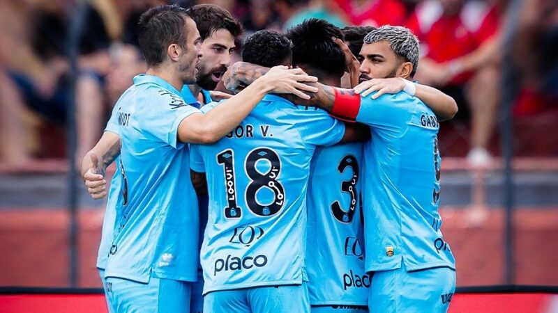 Análise: Vojvoda ganha fôlego com vitória suada, mas Santos ainda está devendo um bom futebol