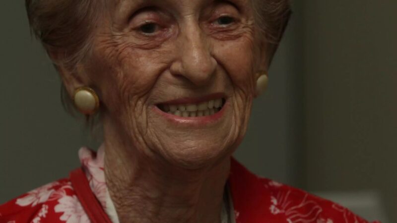 Referência da natação master em Santos, Éda Finco Agia morre aos 97 anos