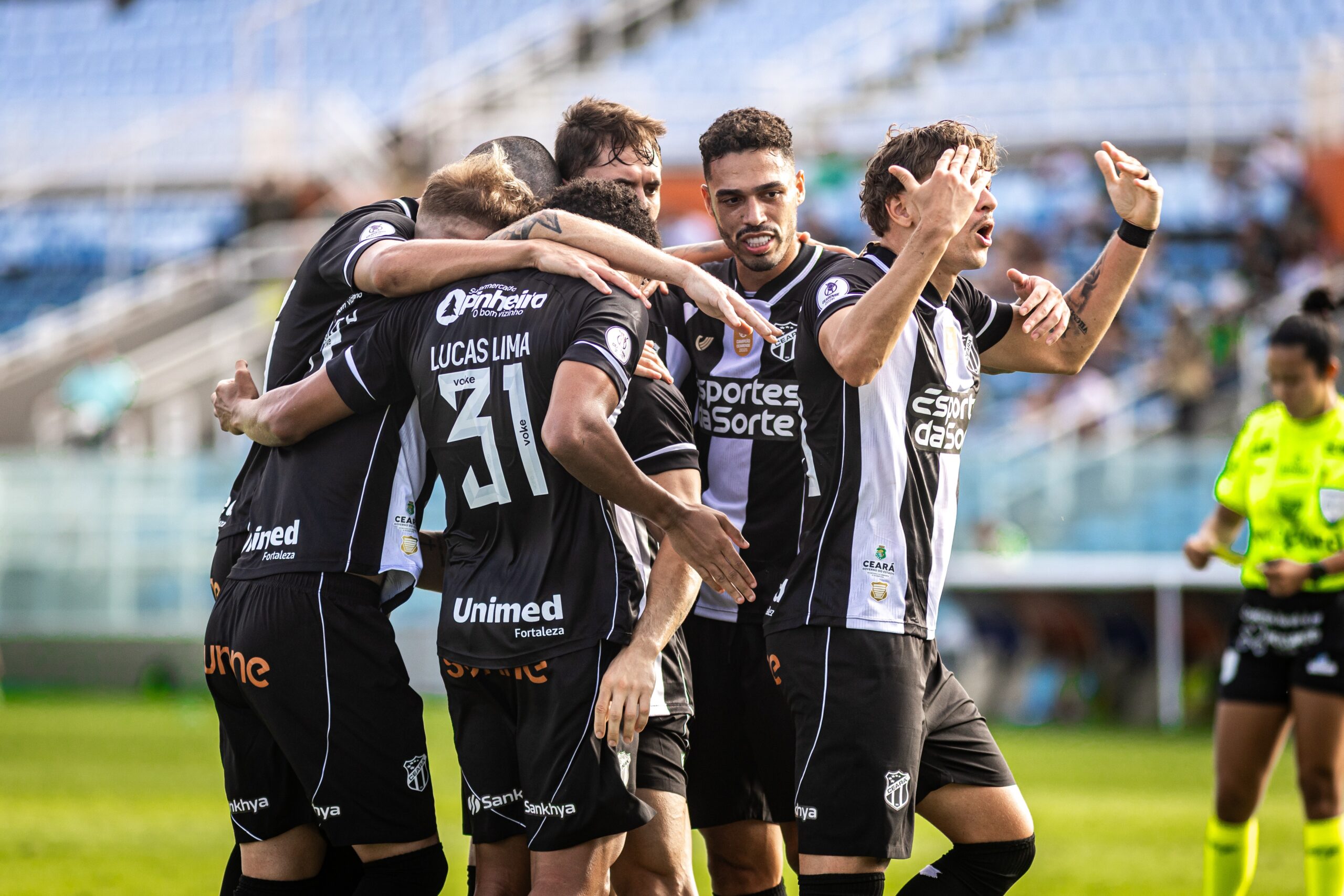 Ceará já usou 35 atletas no Cearense, e competição interna define time ideal