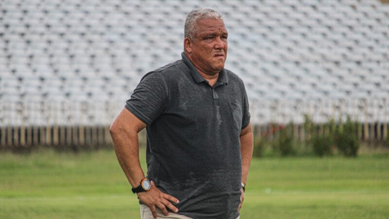 Givanildo Sales critica postura do Oeirense no 1º tempo e liga alerta para rodada final do Piauiense