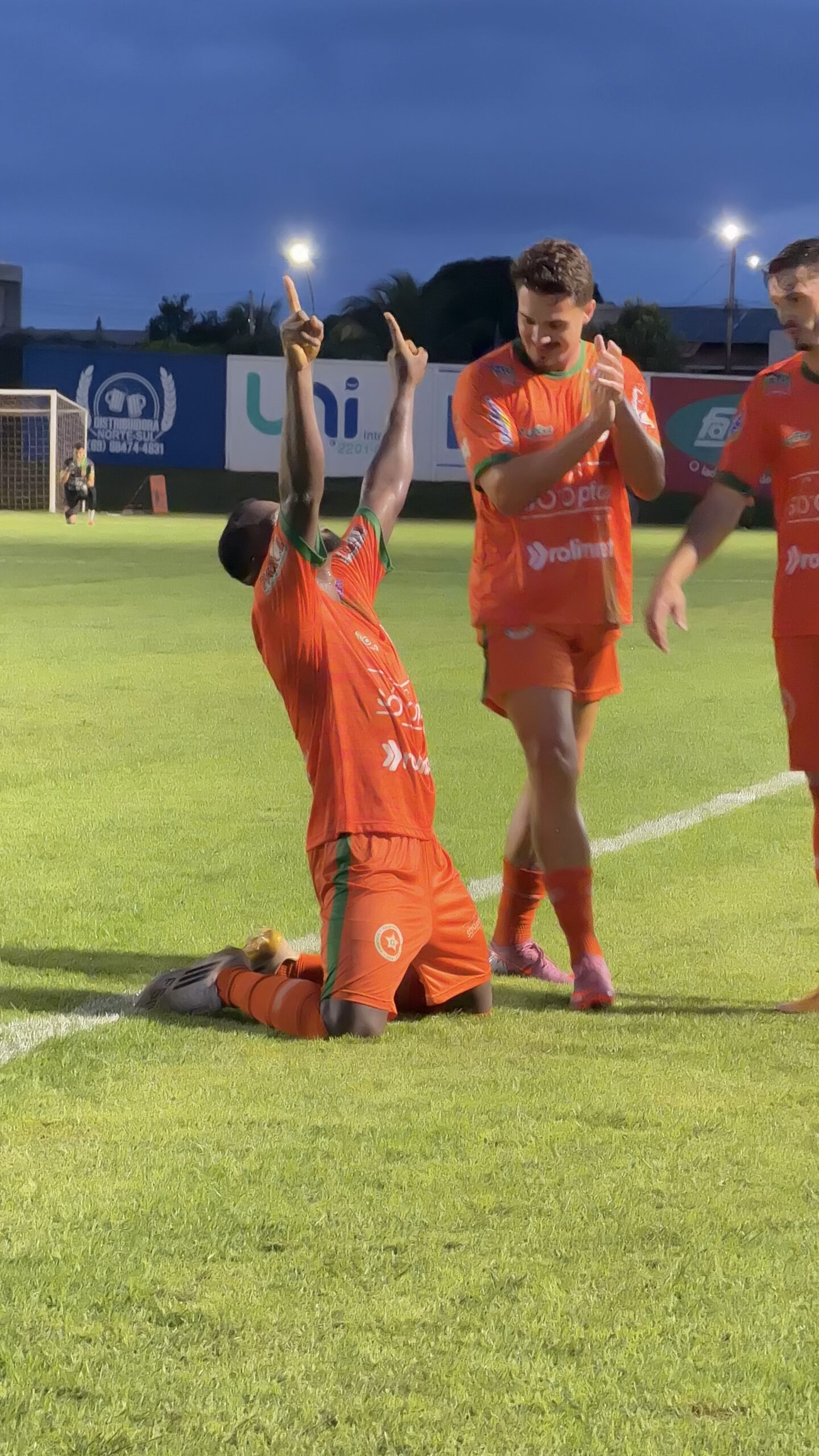 Guaporé Futebol Clube vence o Genus e encosta na liderança do Estadual