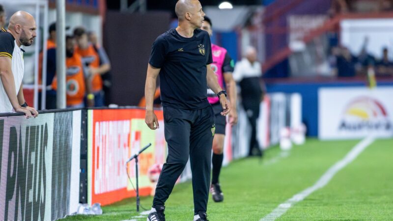 Higo Magalhães lamenta eliminação, mas valoriza campanha do Brusque: “Levantar a cabeça”